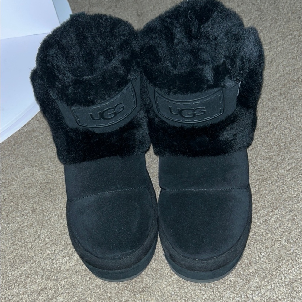 UGG Chillapeak Classic Black Boots